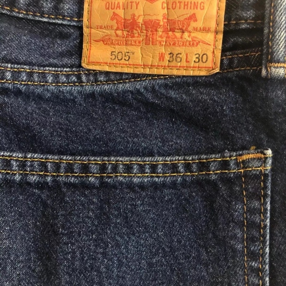 Mens Levi’s 505 Regular Fit Straight Leg Dark Wash Blue Jeans 36 X 30